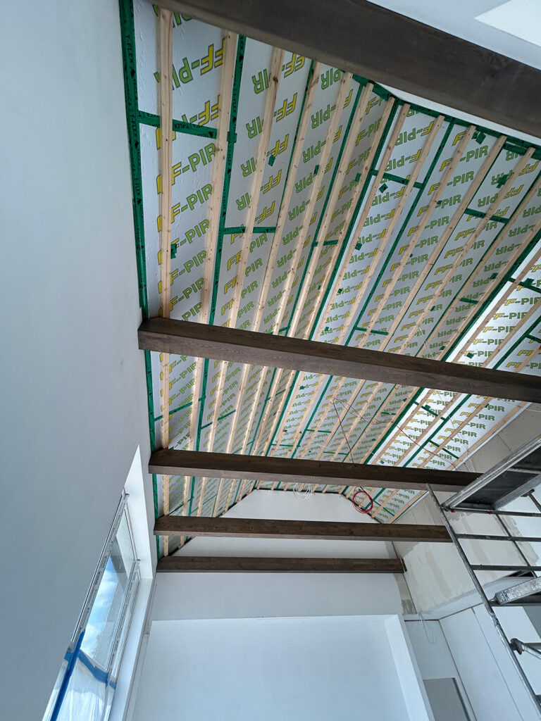 dekoratyvinės sijos medzio juvelyras